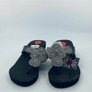 Olivia Miller Black/Silver Ornament  Obsessed Wedge Sandal